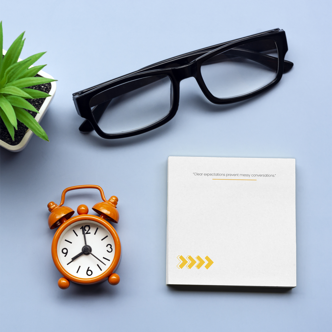 Inspirational_Post-it_Clear_Expectatio_Lifestyle_1_Mockup.png